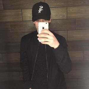 Meet your Posher, Brett